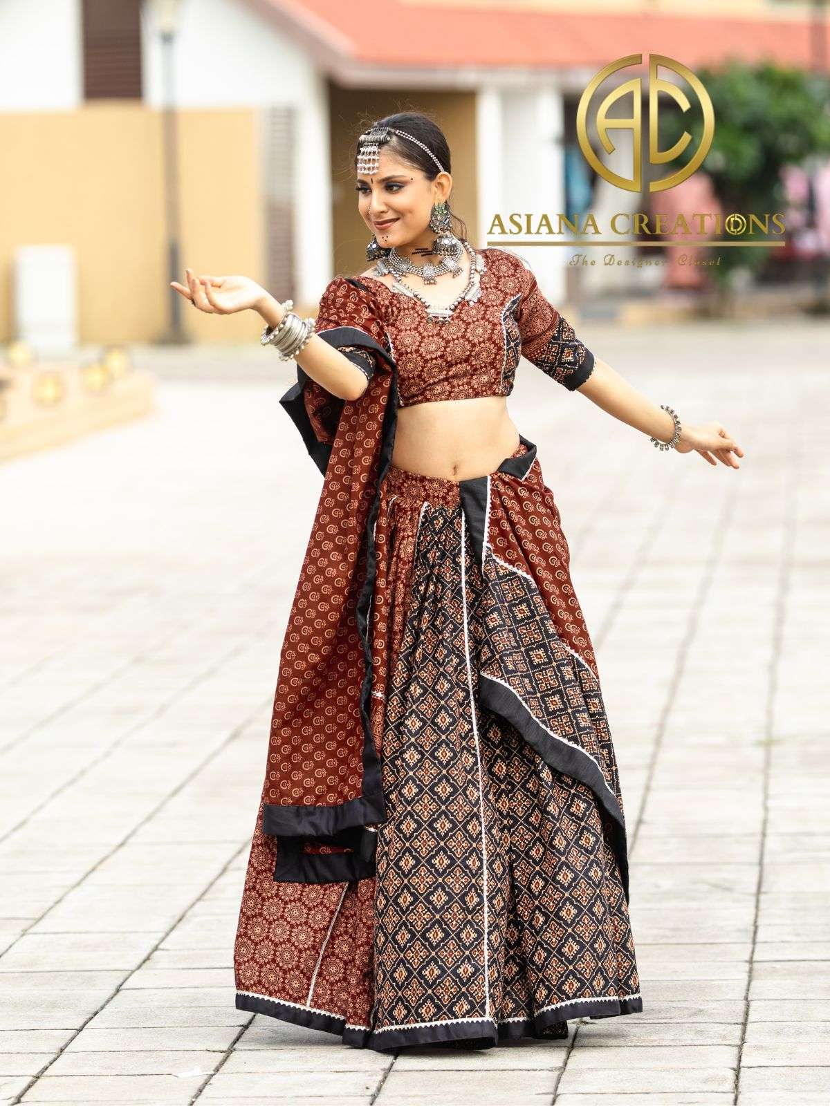 Navratri Lehenga Choli Sets DS7077