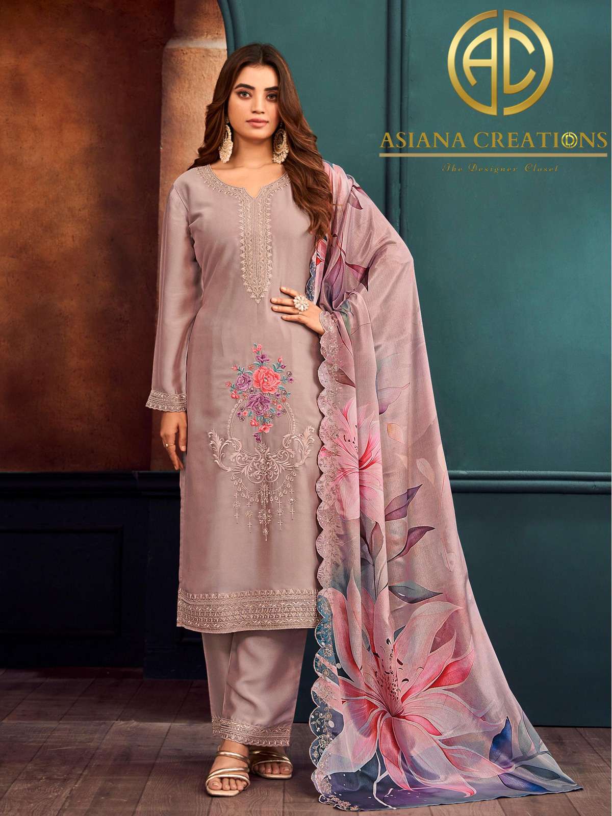 Embroidered Pakistani Palazzo Suit Set DS2091