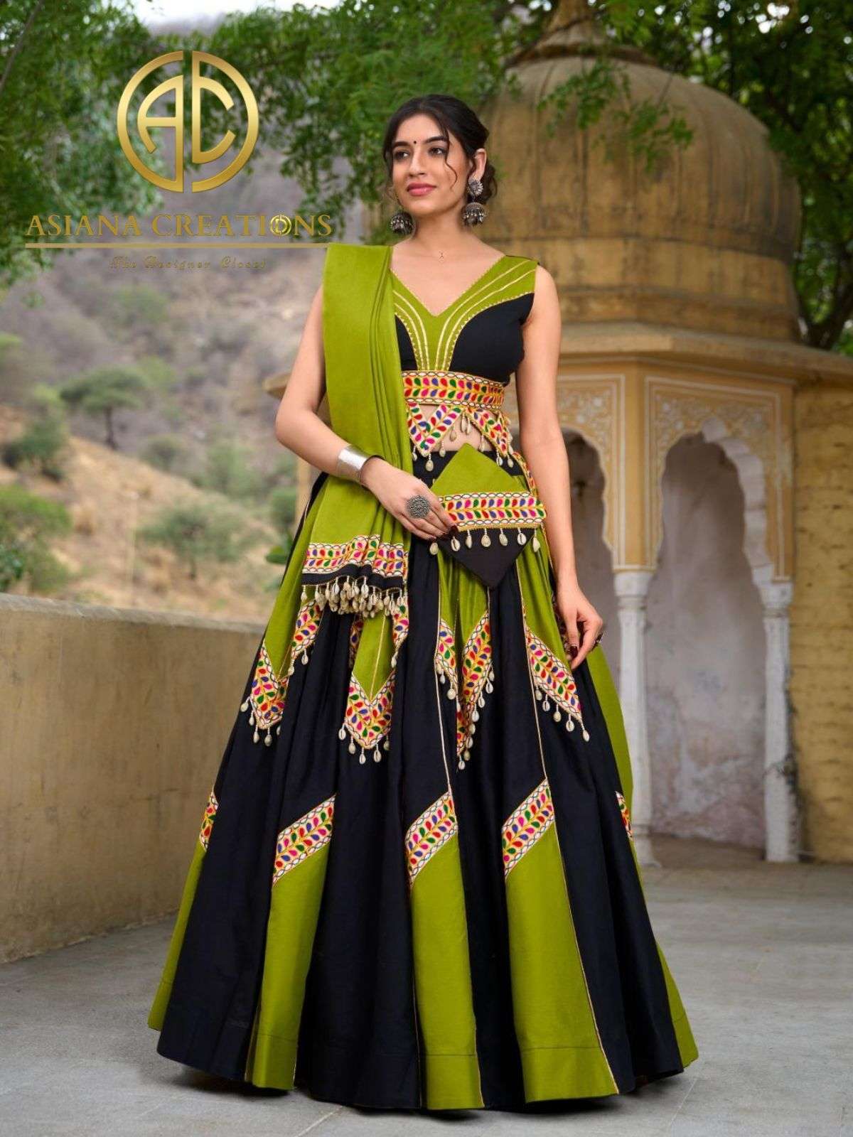 Navratri Lehenga Choli with Koti Sets  LNB1676PRT