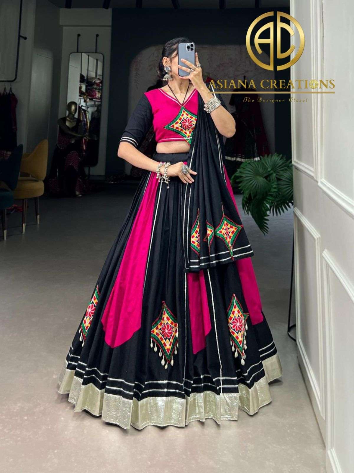 Navratri Lehenga Choli Sets LNB1710PNK