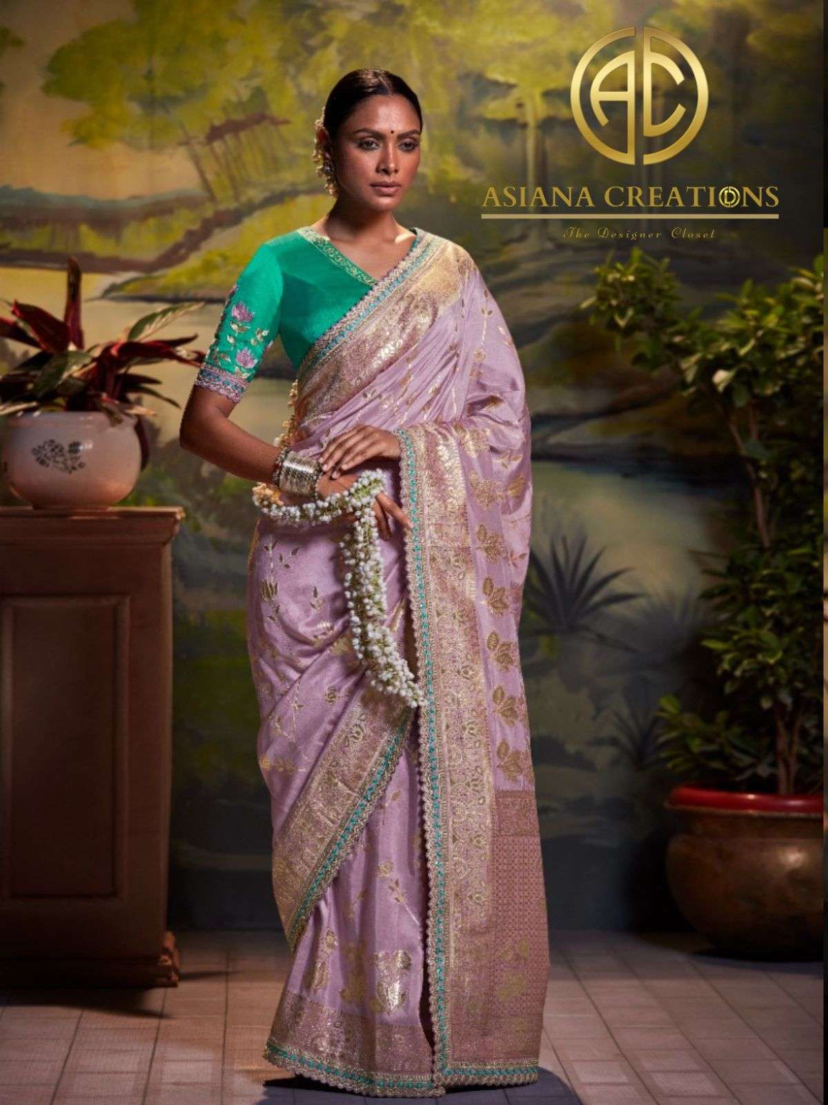 Fancy Silk Traditional Weaving Saree with Blouse DS129