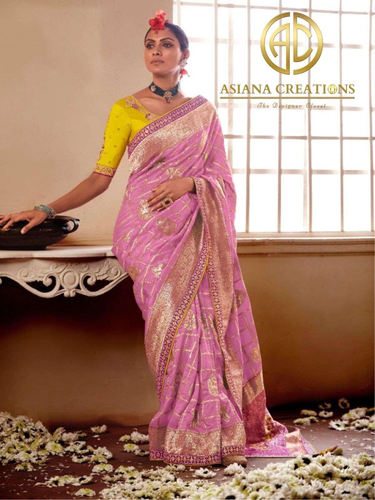 Fancy Silk Traditional Weaving Saree with Blouse DS151