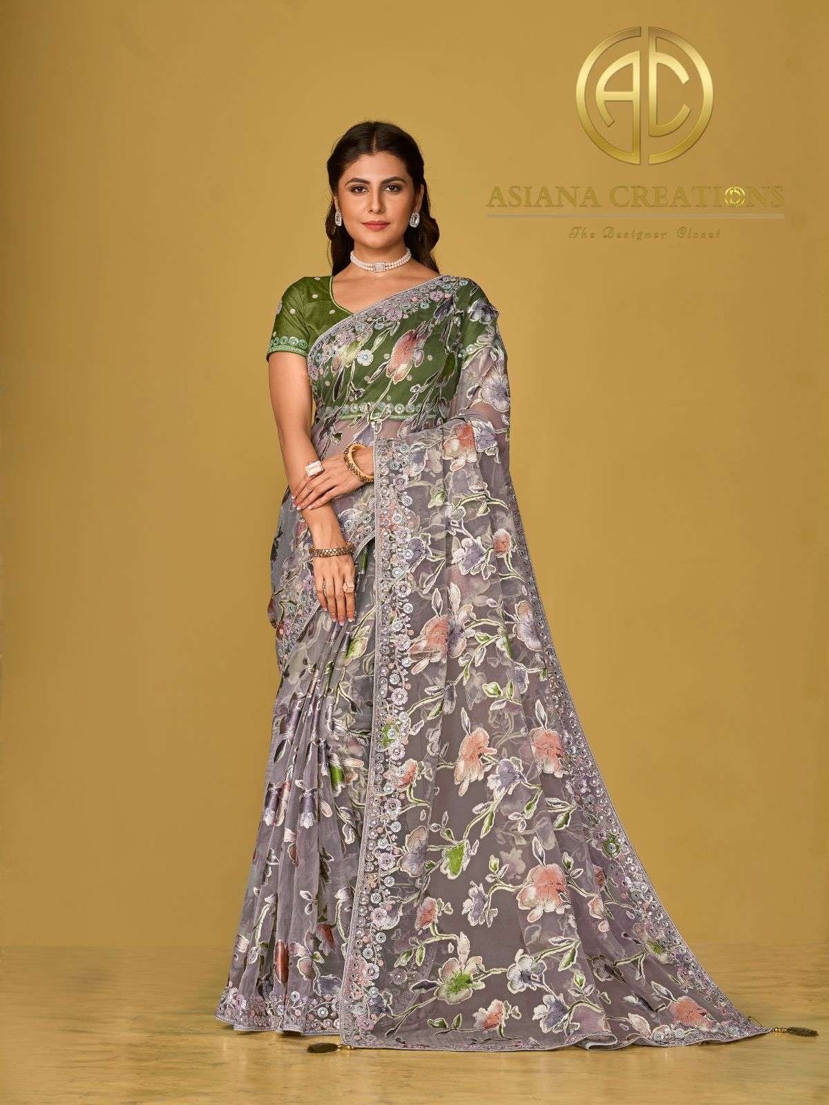 Organza Designer Wear and Party Wear Saree DS19006A