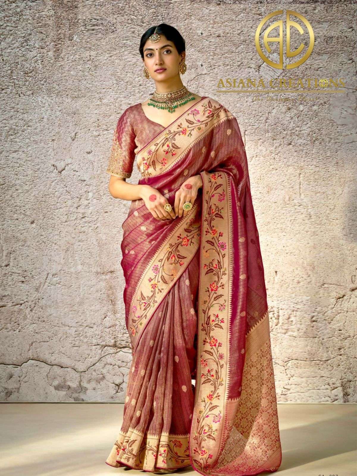 Banarasi Silk Traditional Wedding Saree with Blouse DS297