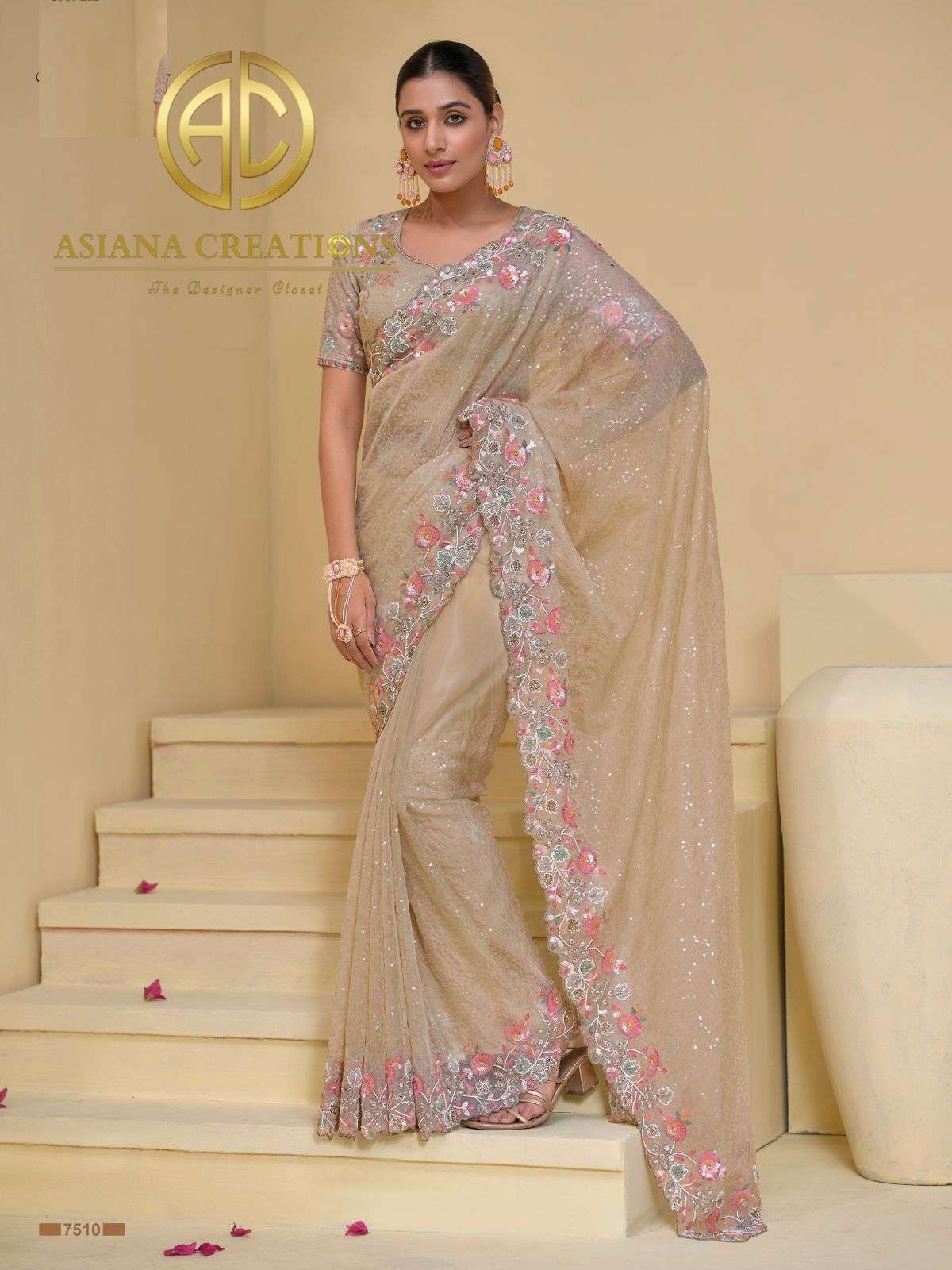 Designer andParty wear Saree with Blouse DS7510